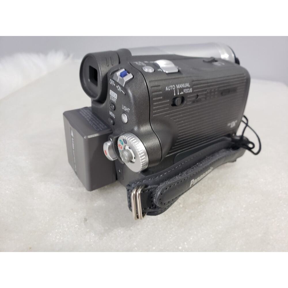 NOT‎ WORKING Panasonic Mini DV Palmcorder PV-GS35 Camcorder MultiCam 30x Optical - Picture 4 of 7